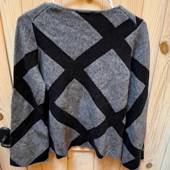 Ann Taylor sweater - Picture 2 of 3